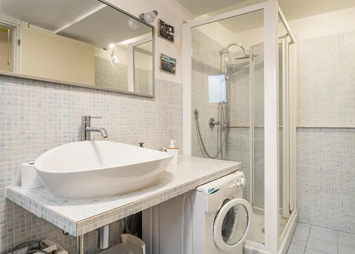 Guesthost - X5 With Terrace Lerici